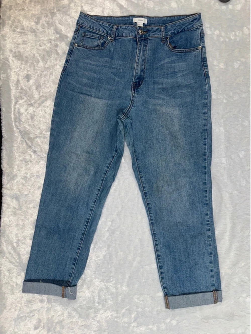 Forever 21 Cropped Womens Jeans Size 31
